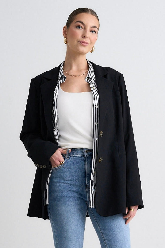 Bestie Black Crepe Relaxed Fit Blazer