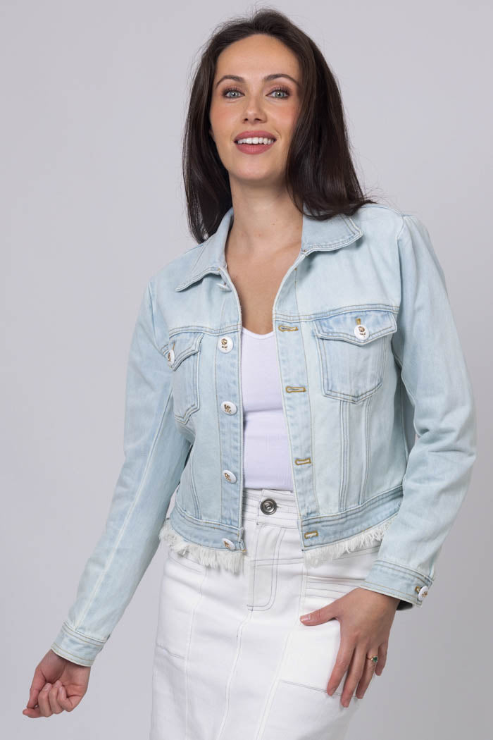 TASHA DENIM JACKET LIGHT BLUE
