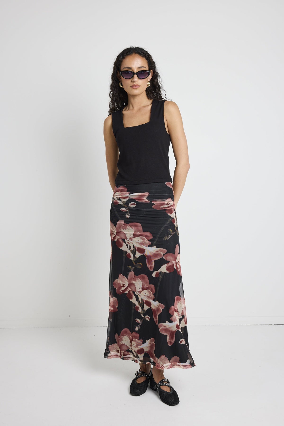 Manner Blush Floral Rouched Mesh Midi Skirt