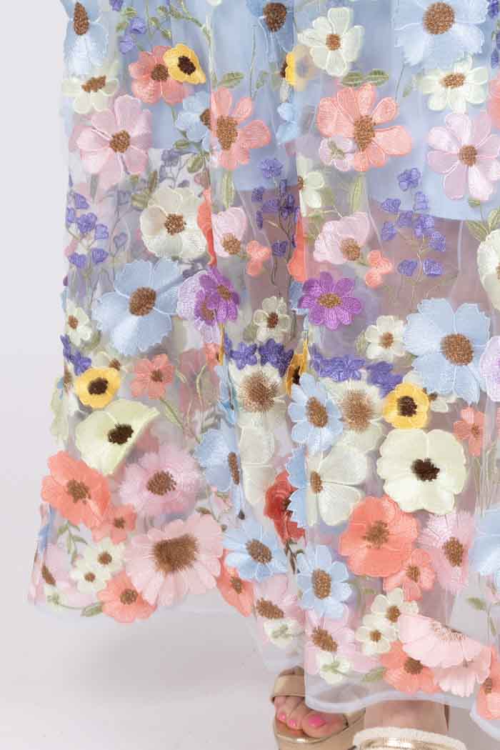 SAVANNAH EMBROIDERED LACE MAXI DRESS BLUE