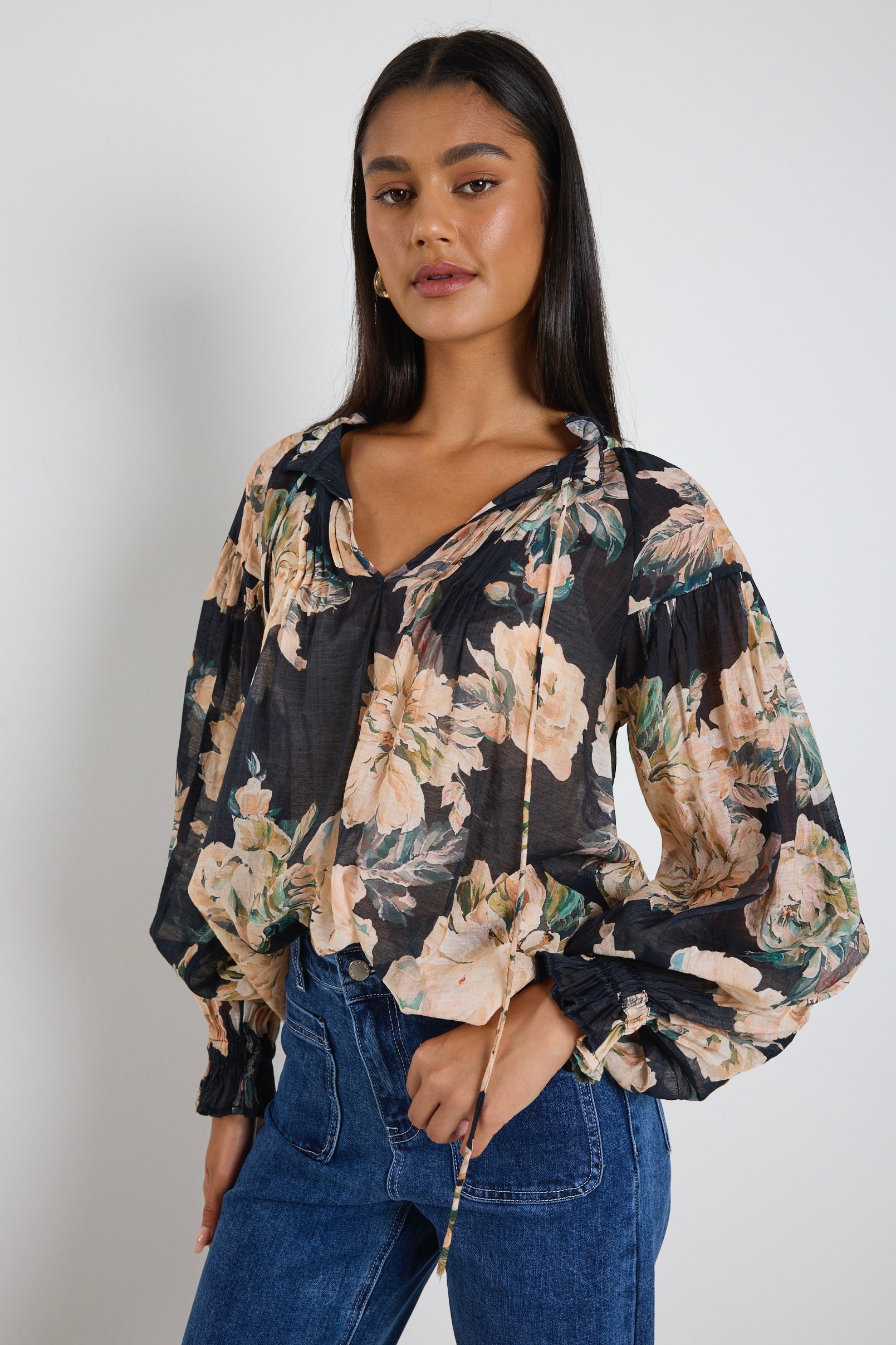 Refined Navy Peach Floral LS Pintuck Top