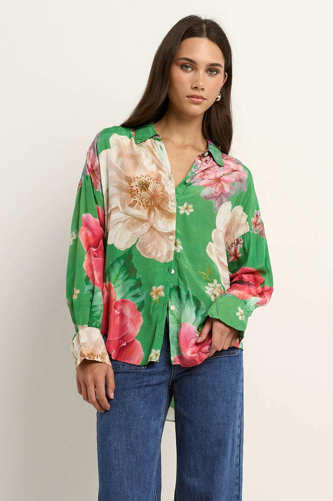 Swipe Apple Floral Oversized Event Shirt