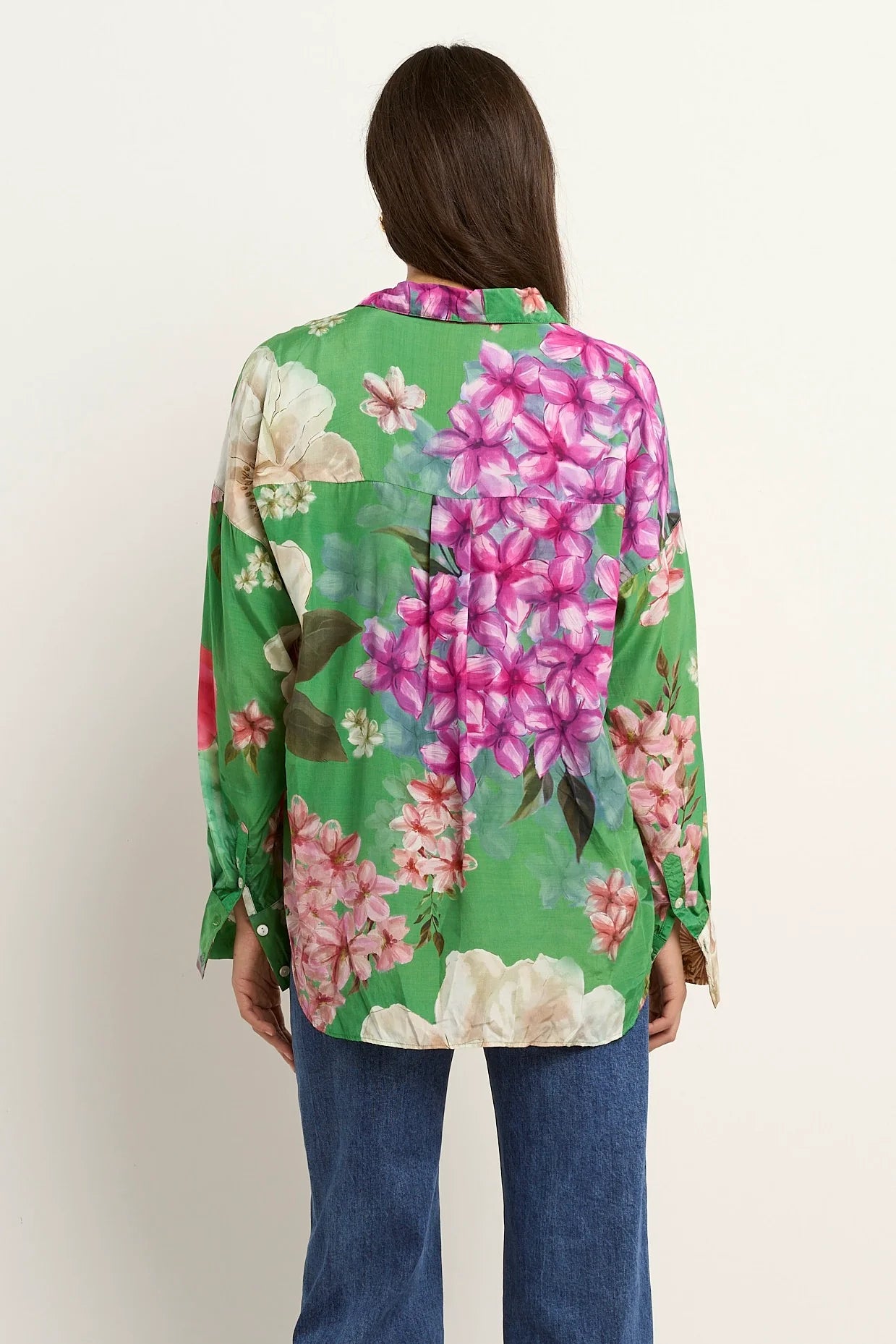 Swipe Apple Floral Oversized Event Shirt