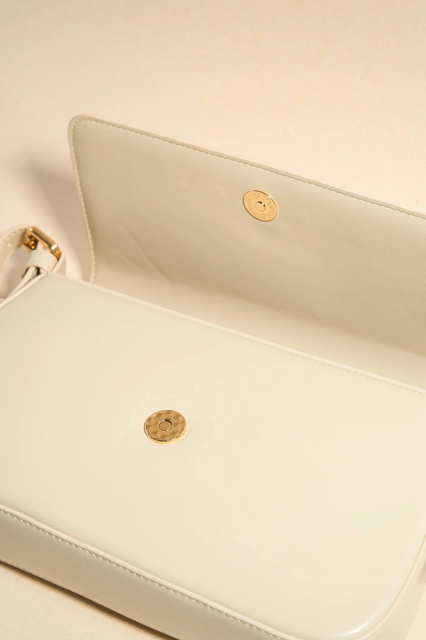 Date Night Cream Shoulder Bag
