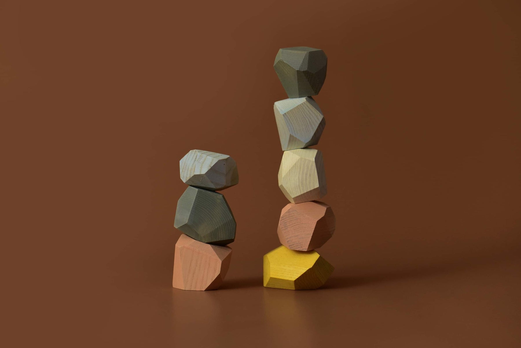 BALANCING STONES