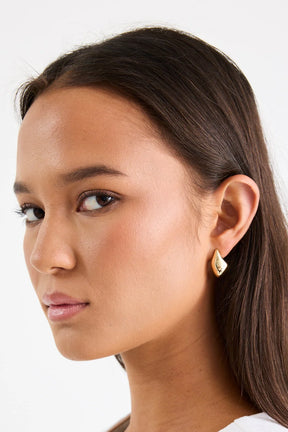 Diamond Gold Teardrop Stud Earring