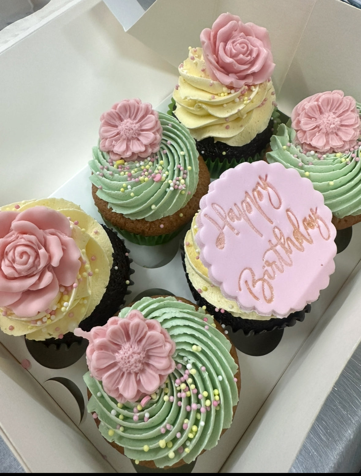 Standard Cupcakes (48hrs notice - Add pick up date in note at checkout)