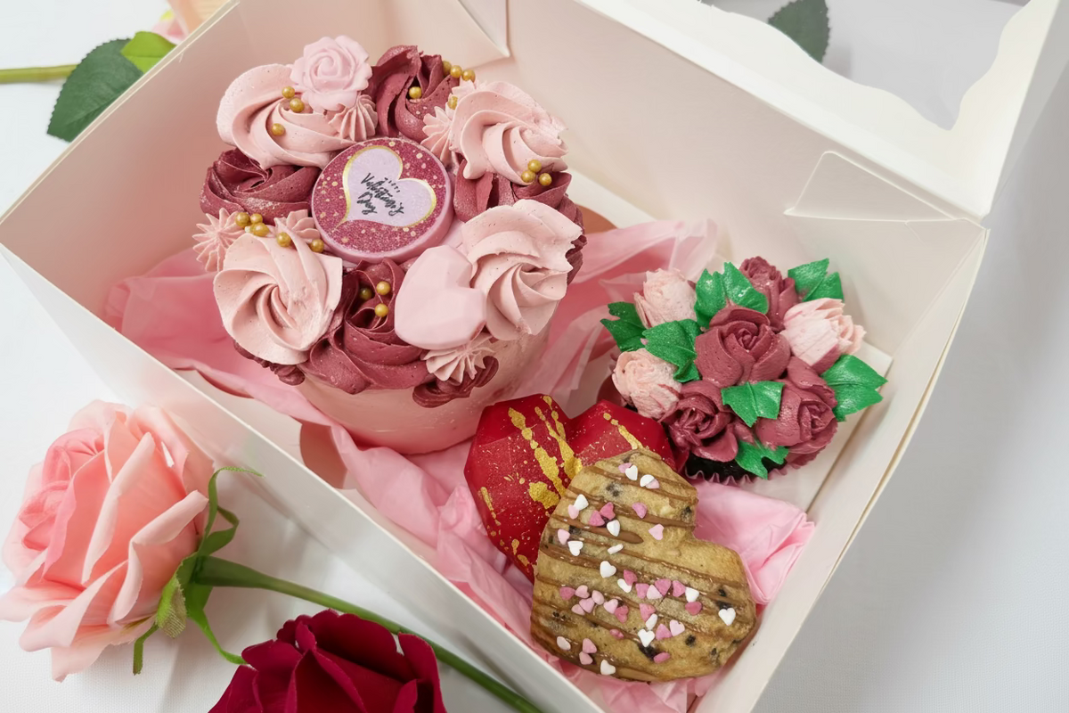 Valentine’s Treat Box (pre order)