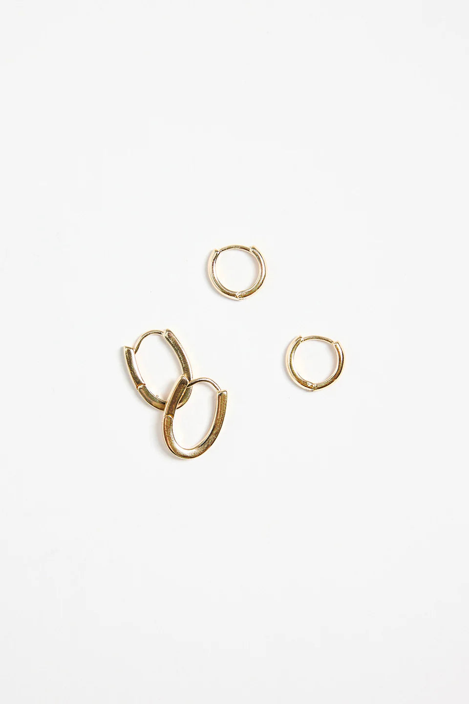 Oblong Hoop Huggie Set Gold Earrings