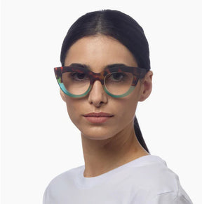 Claudia Readers - Havana Blue