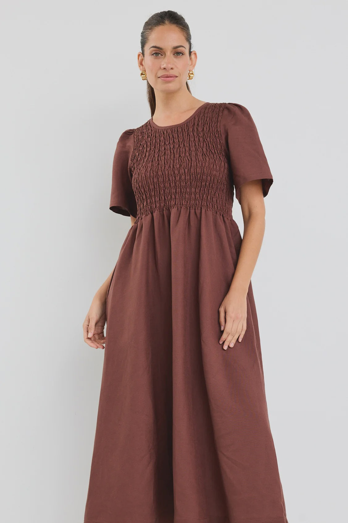 Wren Chocolate Linen Blend SS Shirred Bodice Midi Dress