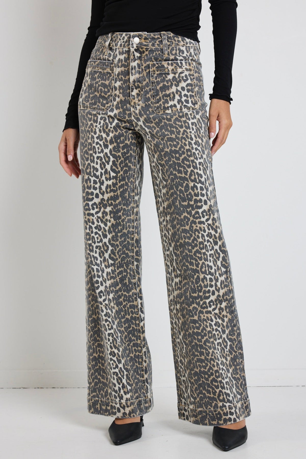 Zoey Leopard High Rise Wide Leg Pocket Jean