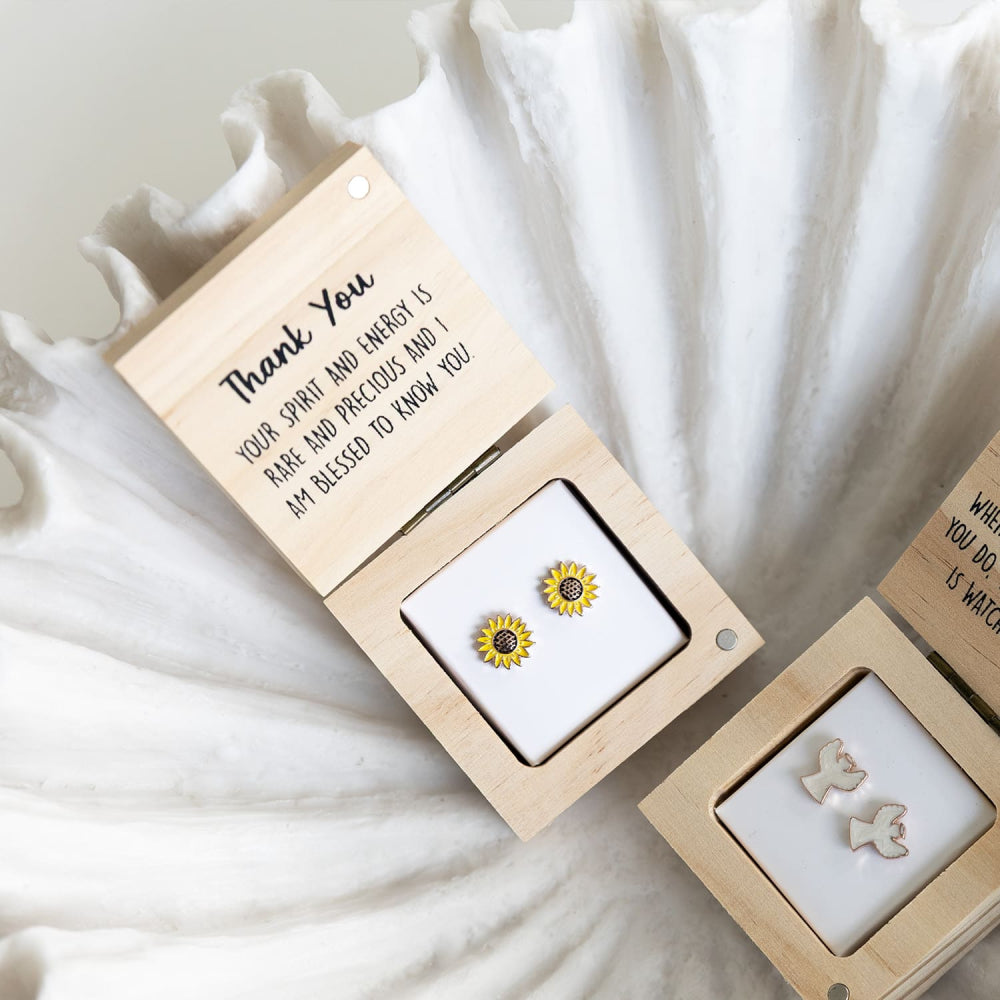 Heart & Soul Thank You Earrings