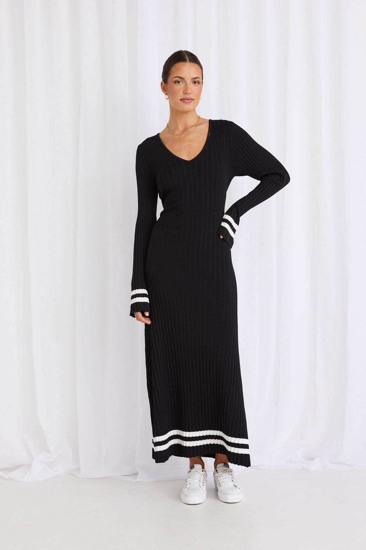 Main Black Stripe LS V Neck Maxi Knit Dress