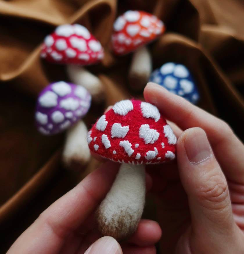 Mushroom Brooches -nzmade