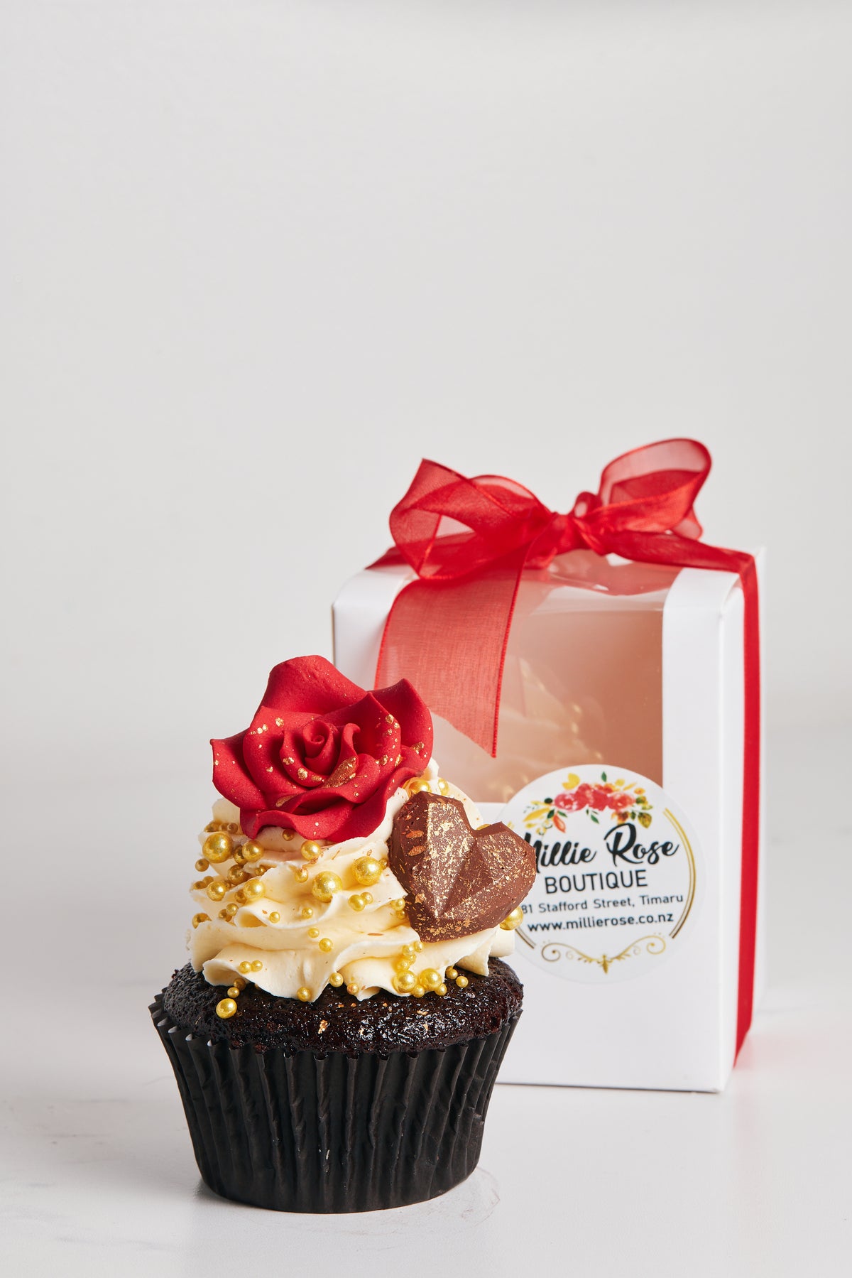 Valentine’s Single Rose Cupcake